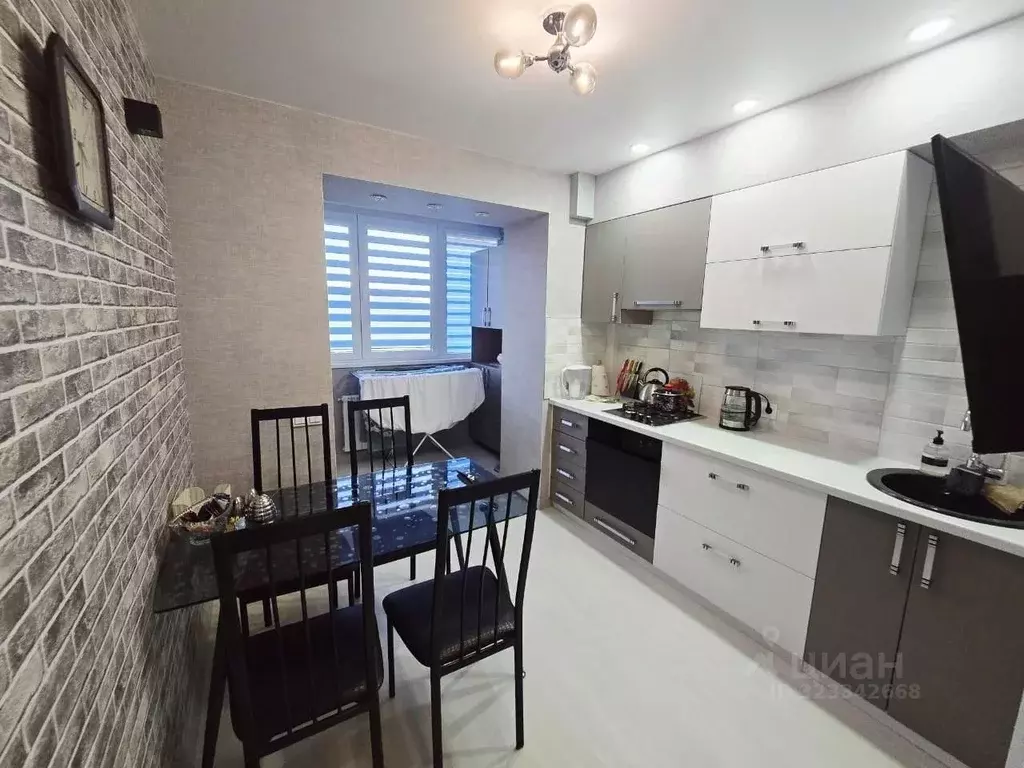 3-к кв. Ставропольский край, Пятигорск просп. Калинина, 2к1 (70.0 м) - Фото 2