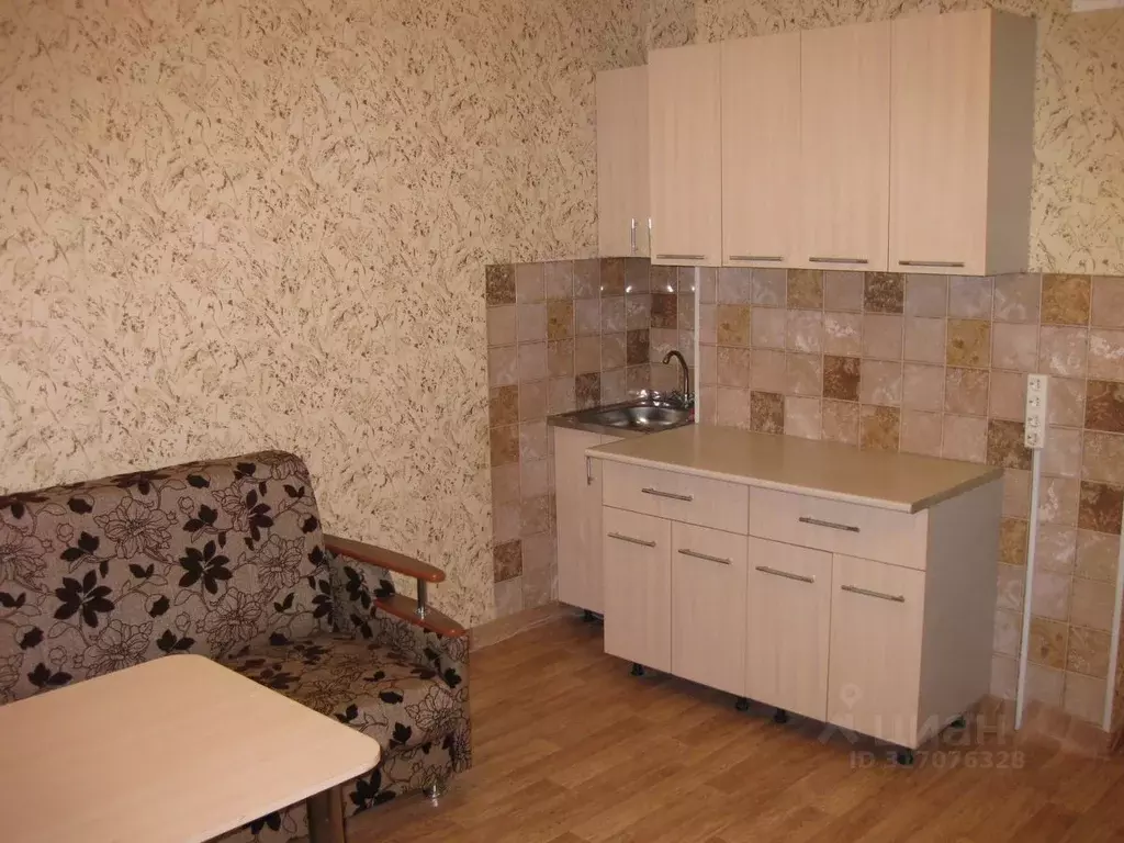 Студия Красноярский край, Красноярск Ключевская ул., 83 (30.0 м) - Фото 0