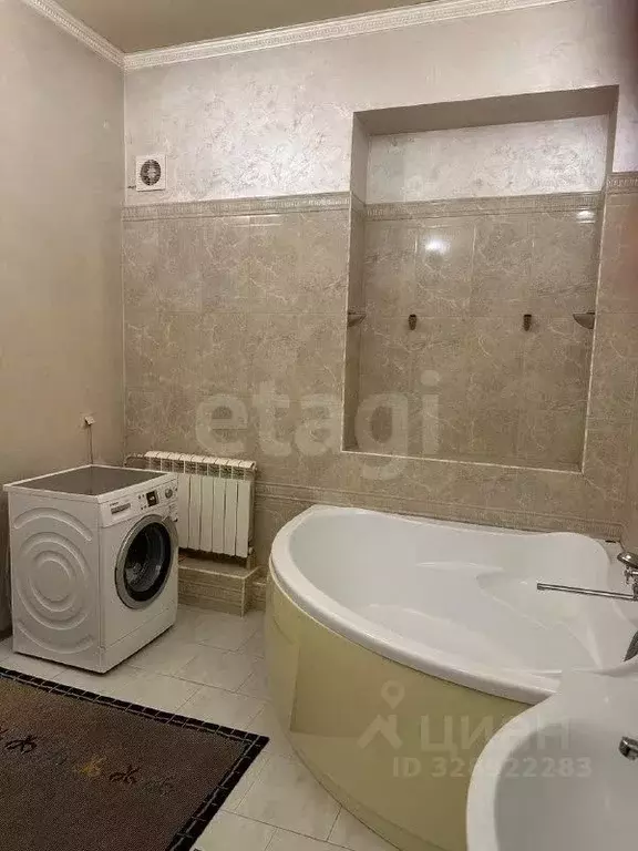 Дом в Ставропольский край, Кисловодск ул. Жмакина (150 м) - Фото 1