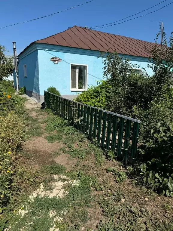 Таунхаус в Самарская область, с. Пестравка пер. Комиссарский, 54кв2 ... - Фото 2