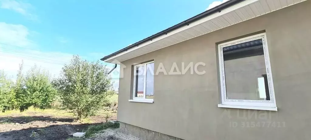 Дом в Калининградская область, Гурьевский муниципальный округ, пос. ... - Фото 1