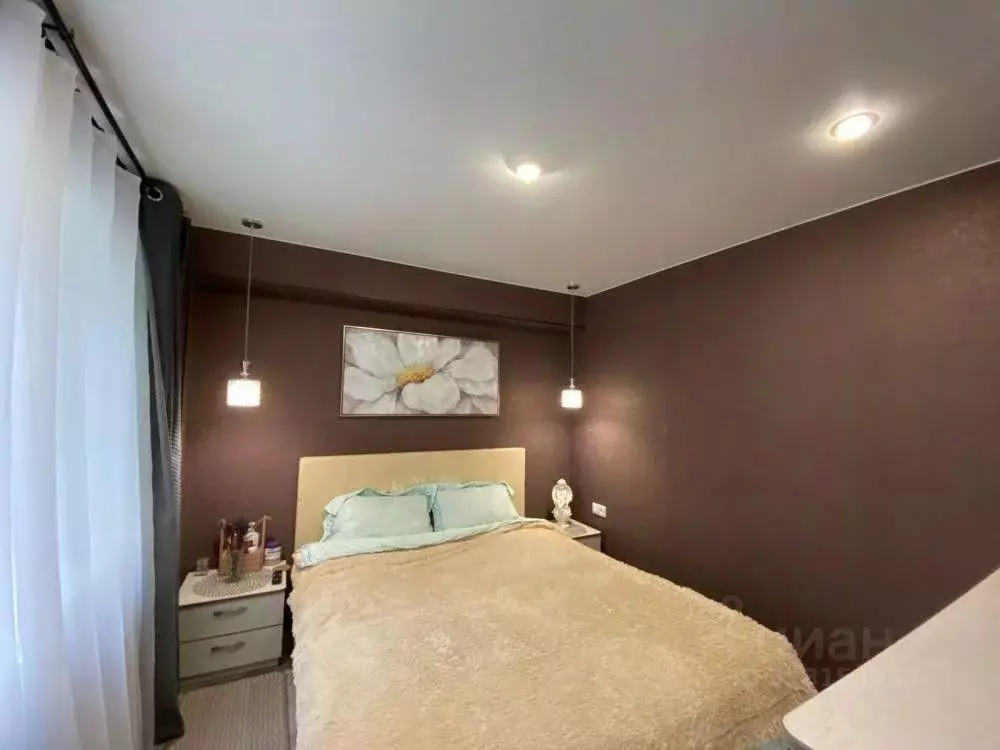 3-к кв. Омская область, Омск Заозерный мкр, ул. Сергея Тюленина, 13 ... - Фото 1