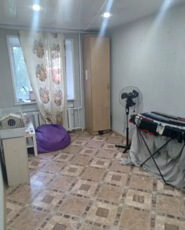 Комната Новосибирская область, Новосибирск ул. Котовского, 24 (18.0 м) - Фото 1