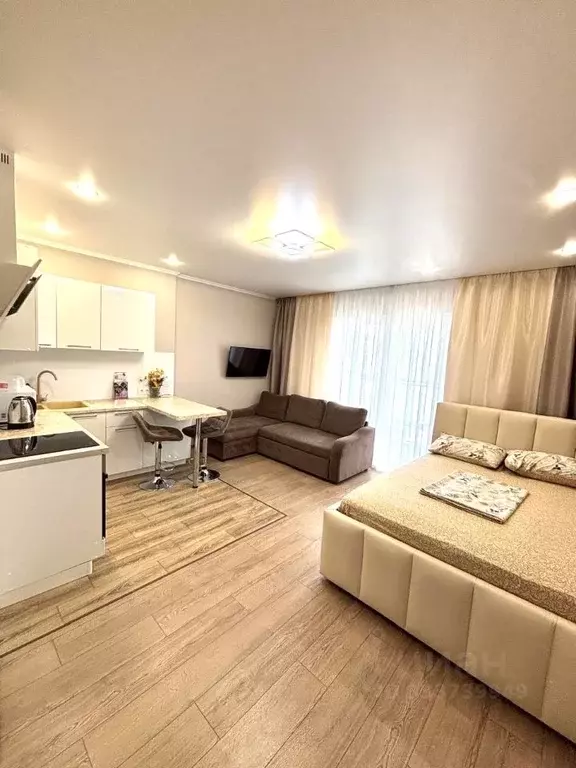 Студия Татарстан, Казань ул. Рауиса Гареева, 113 (32.0 м) - Фото 1