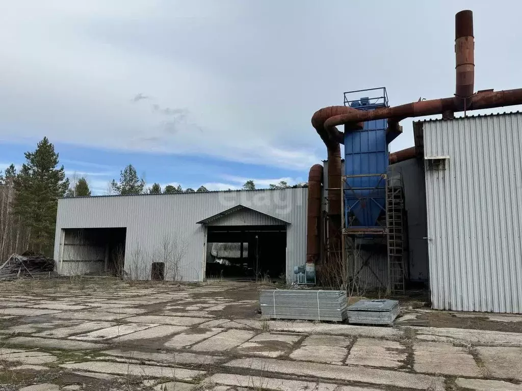 Склад в Брянская область, Брасовский район, Погребское с/пос, д. ... - Фото 1