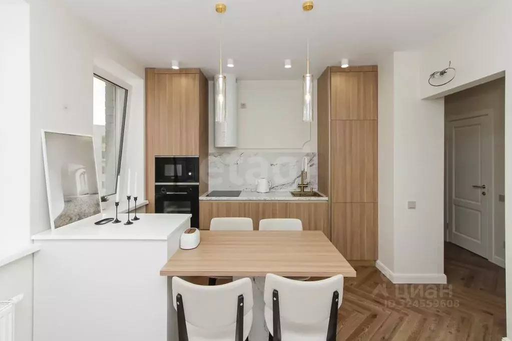 2-к кв. Тюменская область, Тюмень Комбинатская ул., 16к1 (55.0 м) - Фото 1