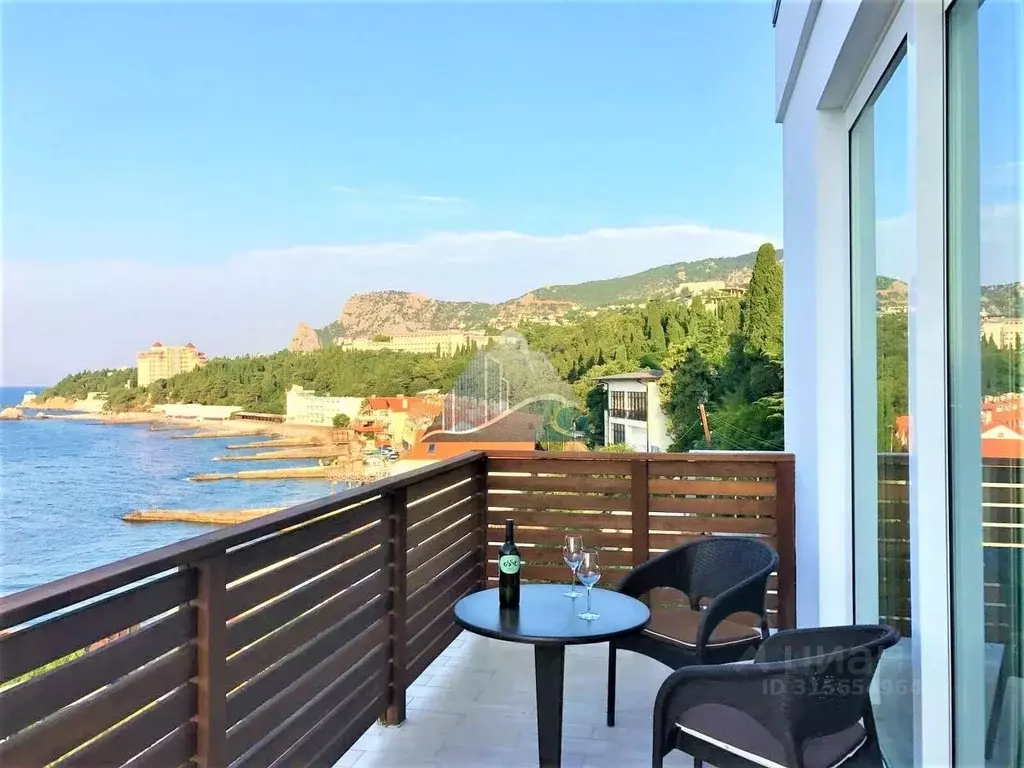 Дом в Крым, Ялта городской округ, Симеиз пгт ул. Михаила Баранова, 19 ... - Фото 1