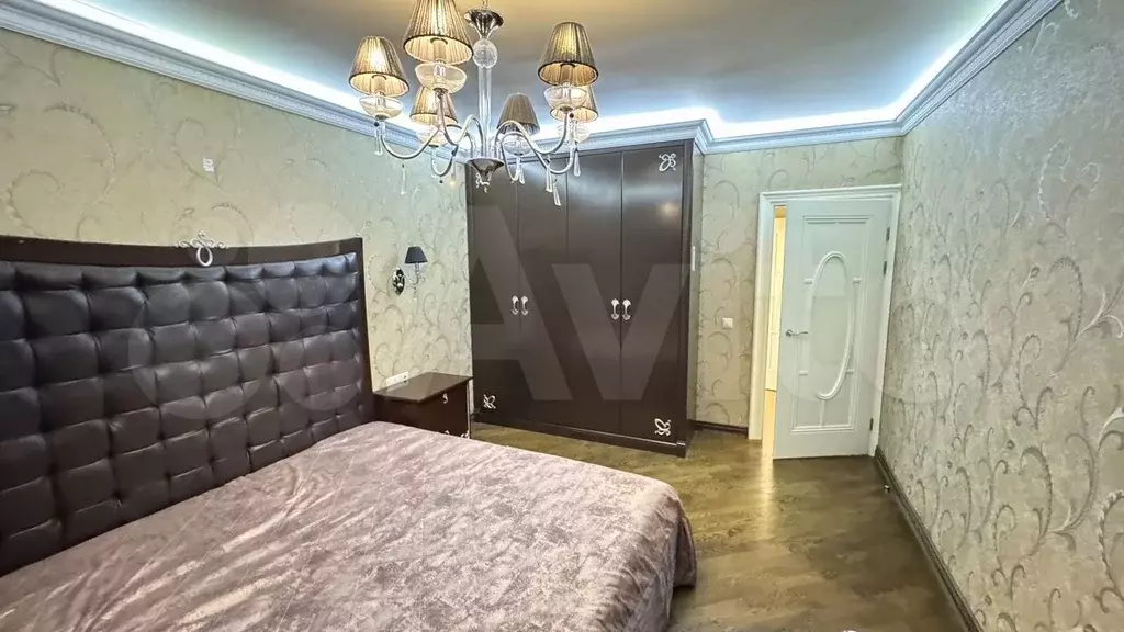 2-к. квартира, 70,4 м, 9/12 эт. - Фото 1