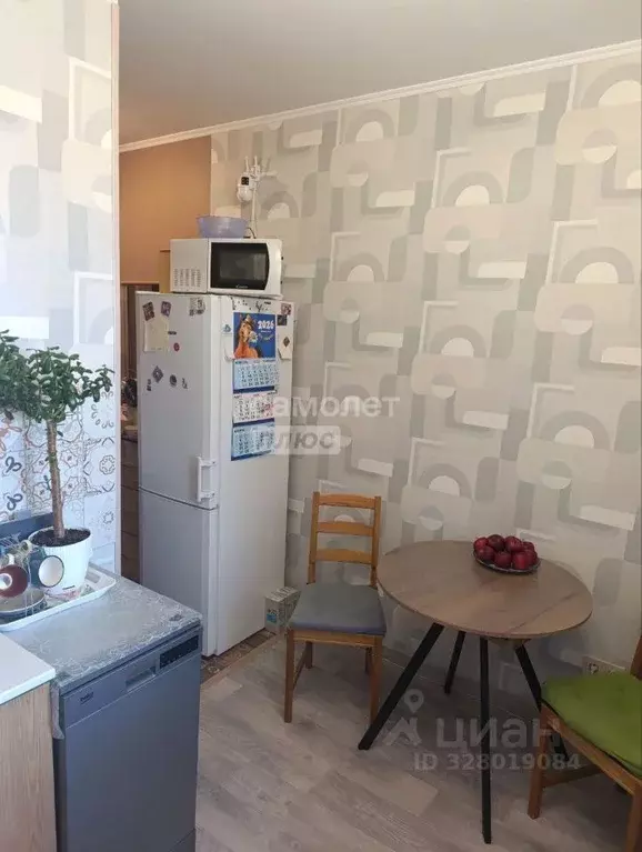 2-к кв. Московская область, Люберцы городской округ, Октябрьский пгт ... - Фото 1