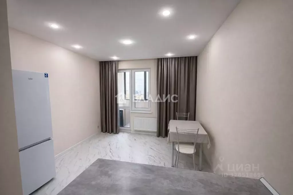 2-к кв. Москва ул. Яворки, 1к6 (36.4 м) - Фото 1