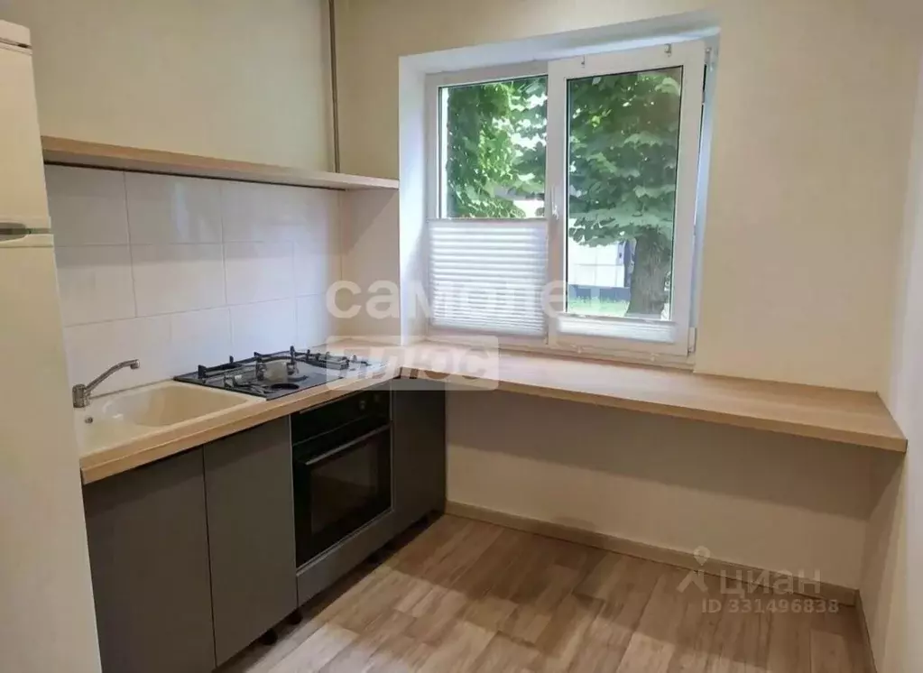 2-к кв. Курская область, Железногорск ул. Ленина, 54к2 (43.5 м) - Фото 1