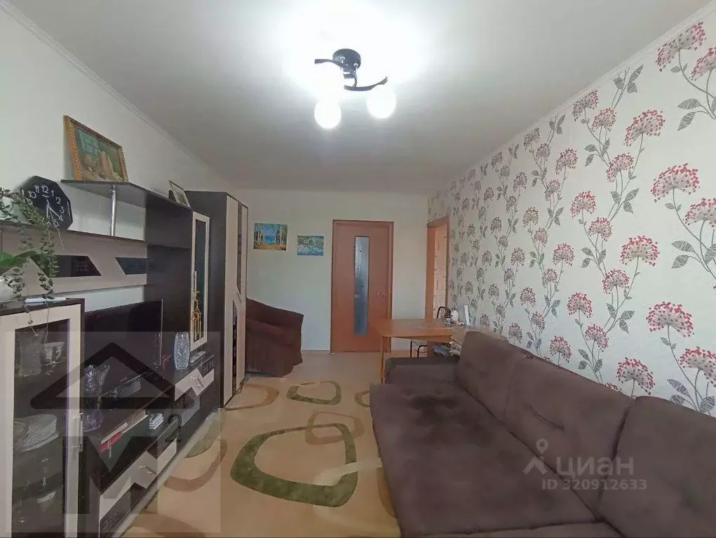 2-к кв. Хакасия, Абакан Торговая ул., 20 (44.8 м) - Фото 1
