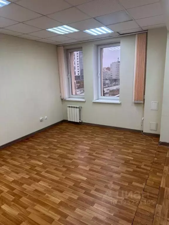 Офис в Челябинская область, Челябинск ул. Труда, 64А (190 м) - Фото 2