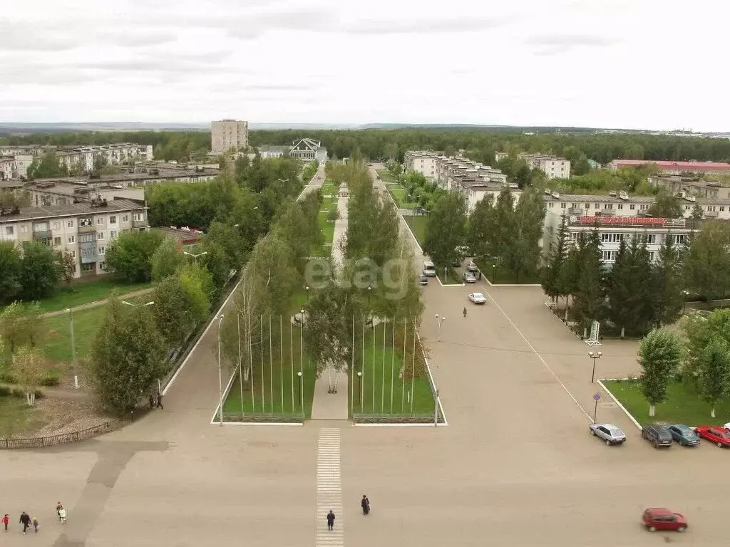 2-комнатная квартира: посёлок городского типа Джалиль, улица Ленина, ... - Фото 0