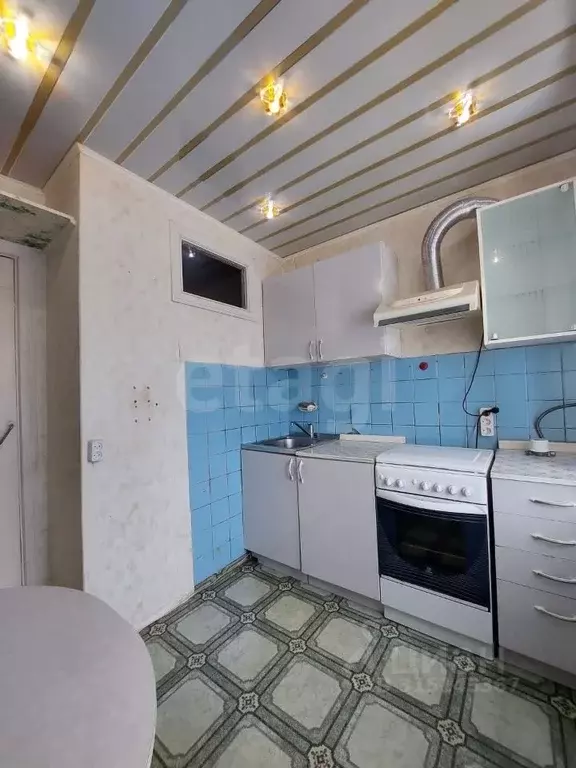 3-к кв. Архангельская область, Котлас ул. Кедрова, 12 (57.9 м) - Фото 0