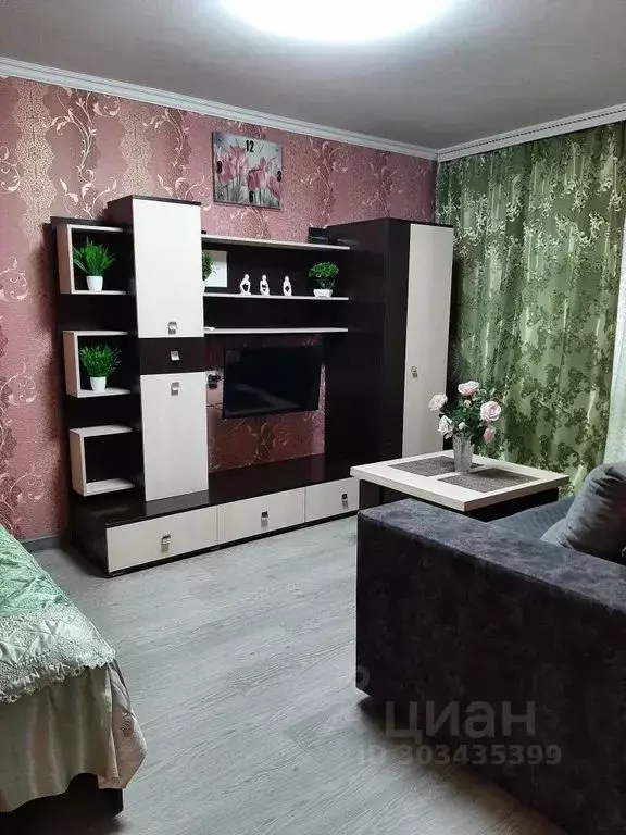 1-к кв. Курская область, Курск Республиканская ул., 22 (32.0 м) - Фото 0