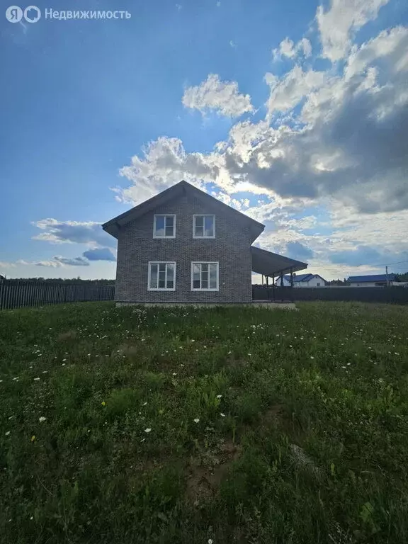 Дом в село Софьинка, Полевая улица (150 м) - Фото 2