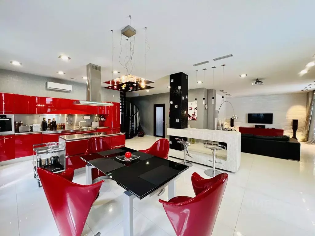 Дом в Крым, Ялта пер. Сосновый, 7 (350 м) - Фото 1