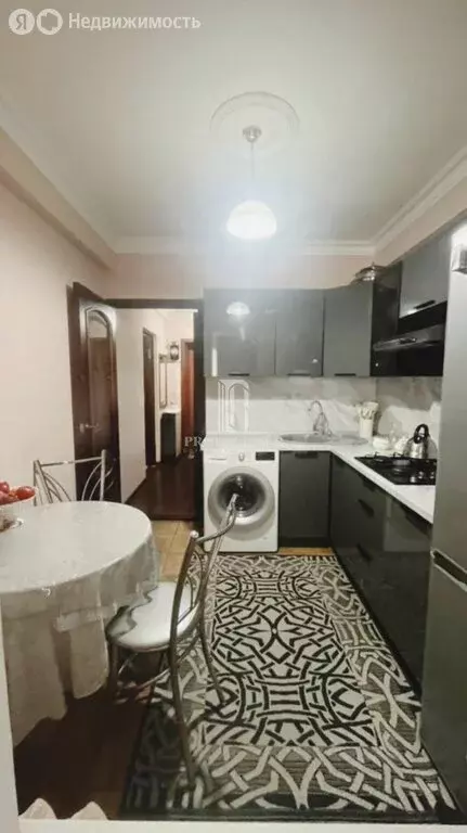 2-комнатная квартира: Махачкала, проспект Имама Шамиля, 79 (68 м) - Фото 2