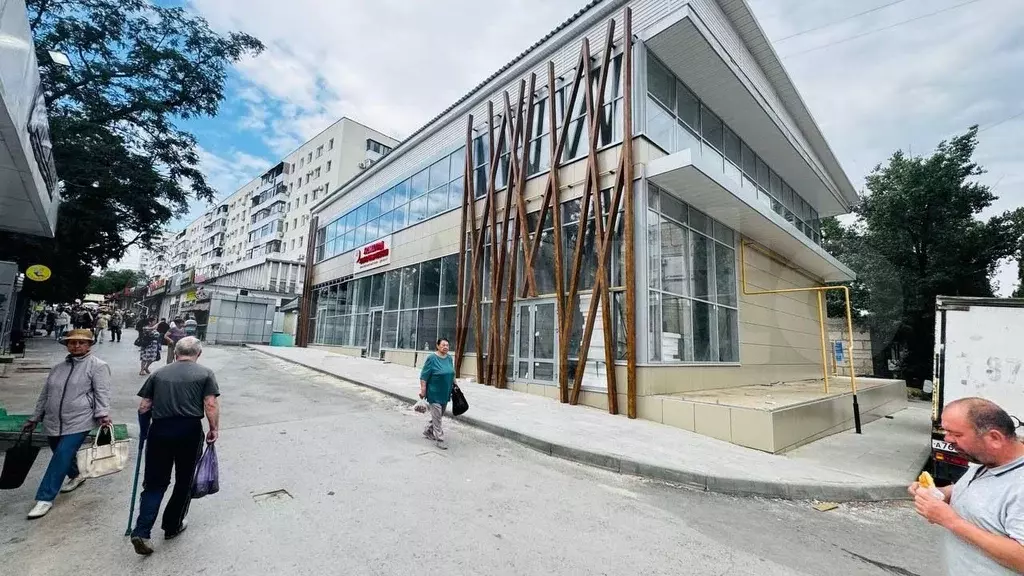 Офис с витринами, мокрой точкой под бьюти сферу от 25 м - Фото 1