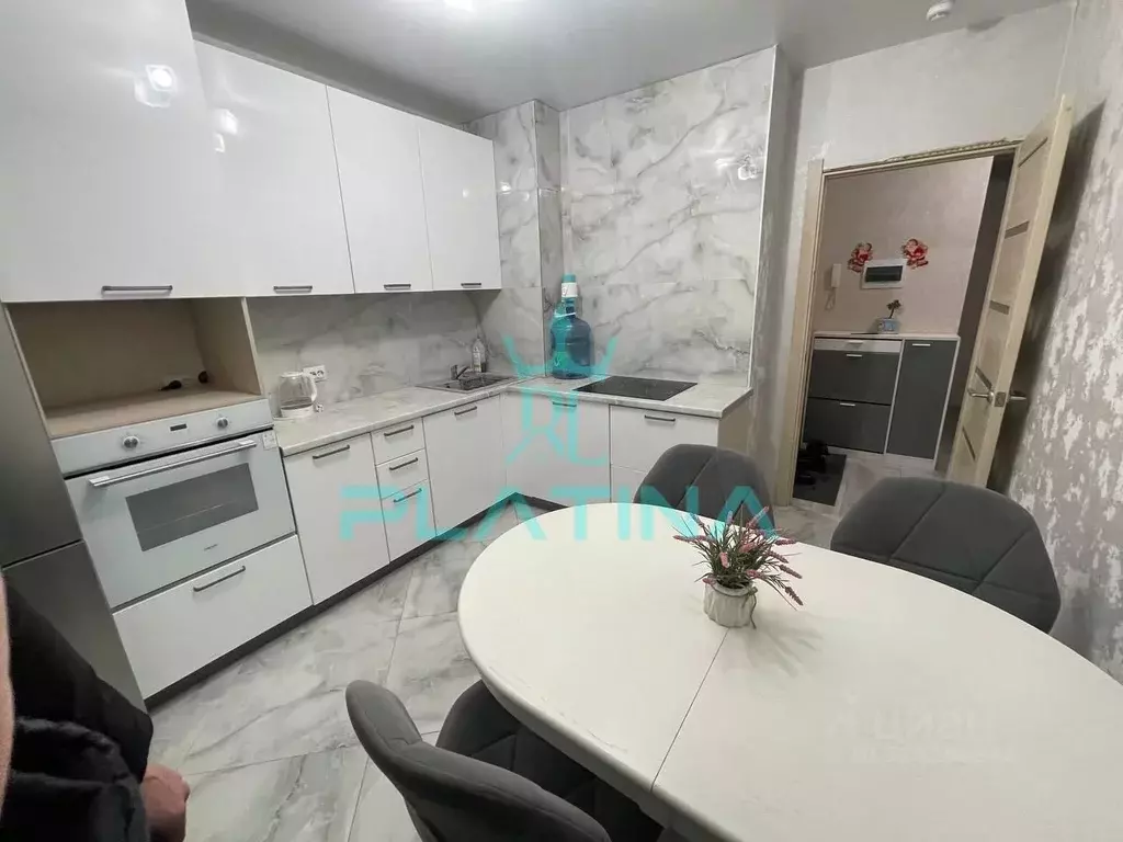 2-к кв. Татарстан, Зеленодольский район, Осиновское с/пос, с. Осиново ... - Фото 1