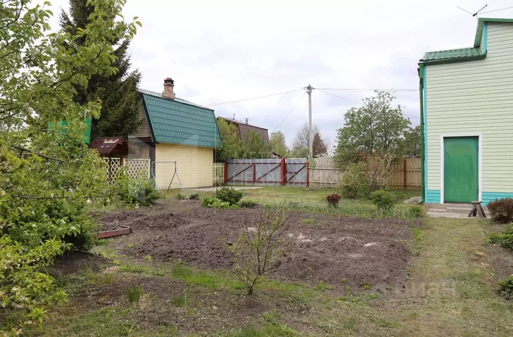 Дом в Тюменская область, Тюмень Вертолет СНТ, ул. Ягодная, 76 (50 м) - Фото 1