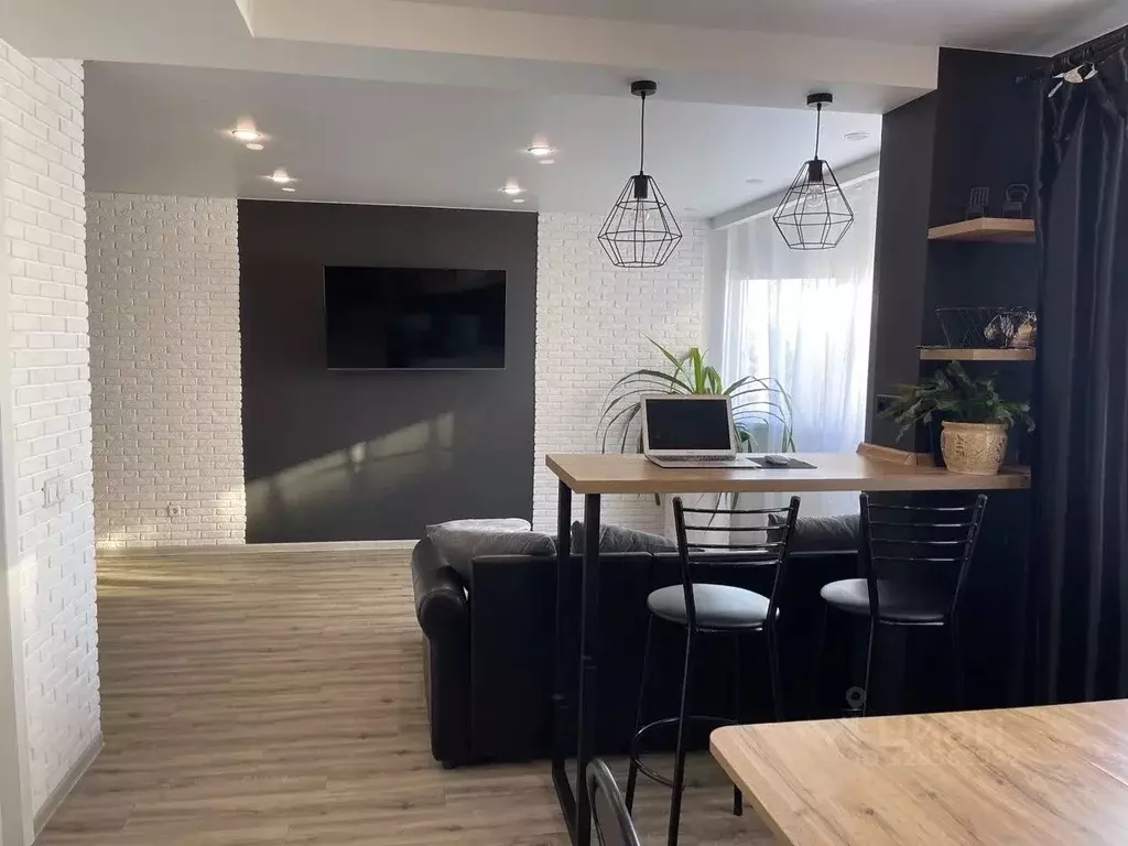 2-к кв. Воронежская область, Воронеж Московский просп., 142/2 (65.0 м) - Фото 1