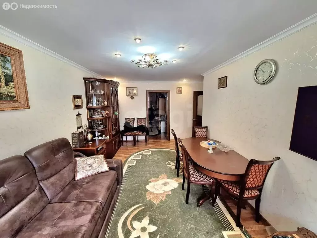 3-комнатная квартира: Стерлитамак, Коммунистическая улица, 24 (58.7 м) - Фото 1