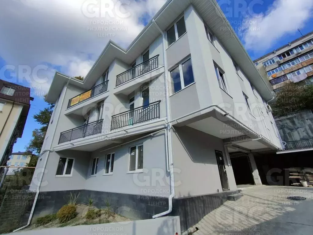 2-к кв. Краснодарский край, Сочи Донская мкр, пер. Чехова, 6 (46.3 м) - Фото 0