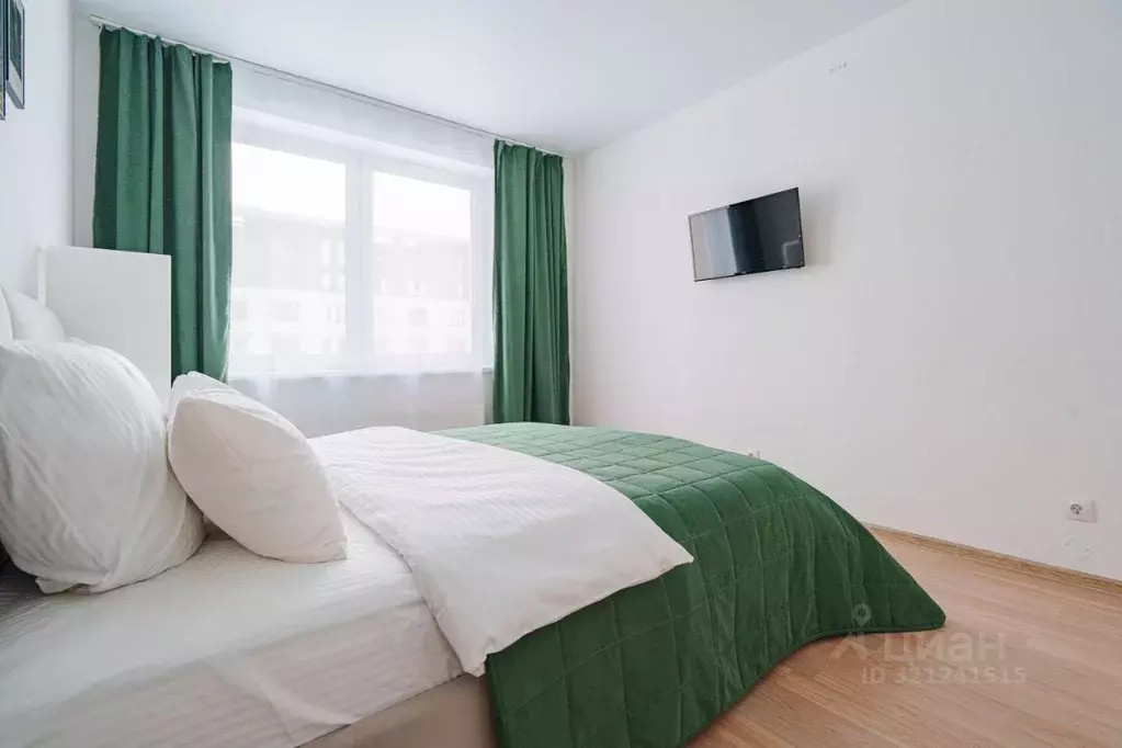 1-к кв. Свердловская область, Екатеринбург ул. Азина, 25 (43.0 м) - Фото 2