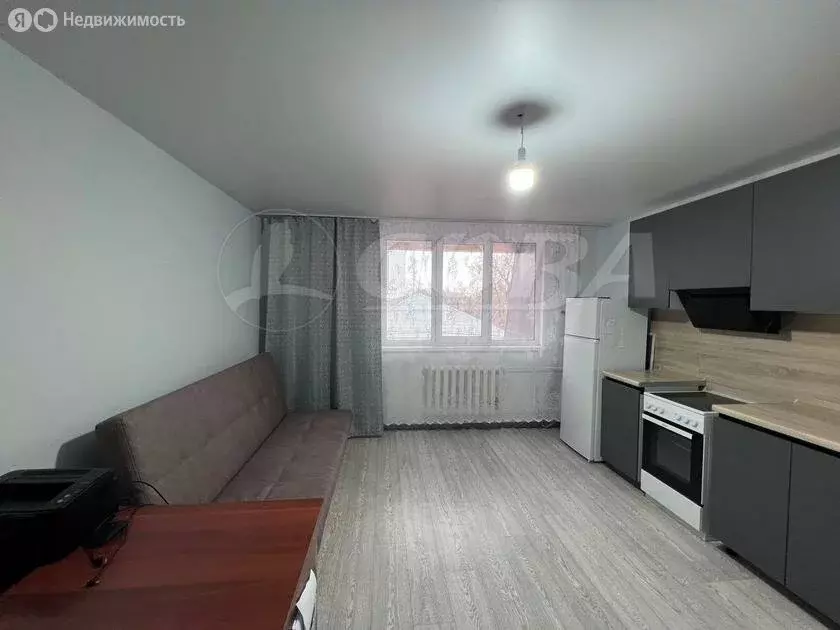 Квартира-студия: Тюмень, Одесская улица, 3с1 (23.5 м) - Фото 1