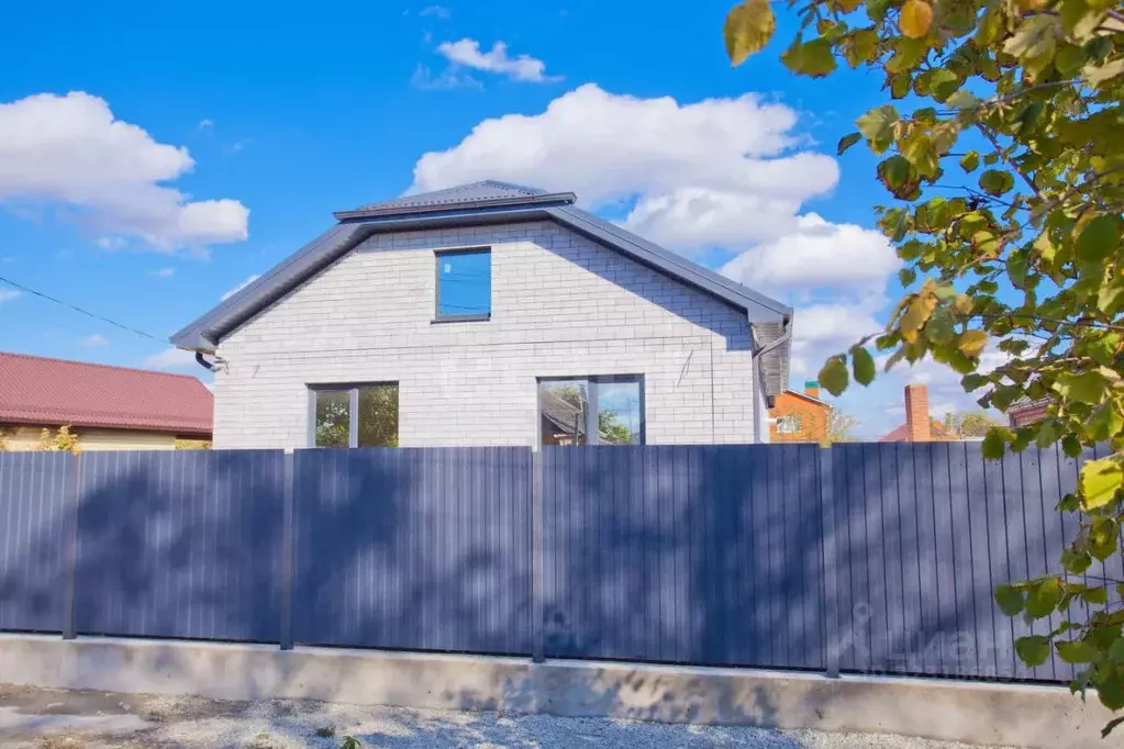 Дом в Краснодарский край, Славянск-на-Кубани Ярмарочная ул. (100 м) - Фото 2