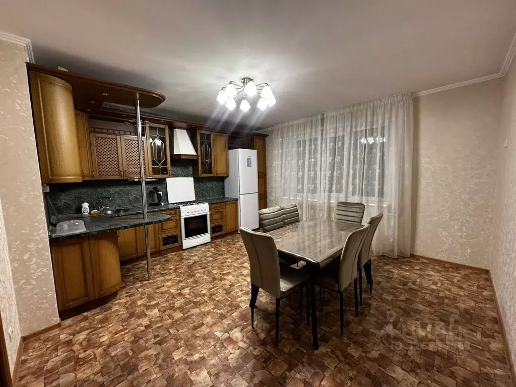 3-к кв. Татарстан, Нижнекамск ул. Менделеева, 55 (102.0 м) - Фото 1