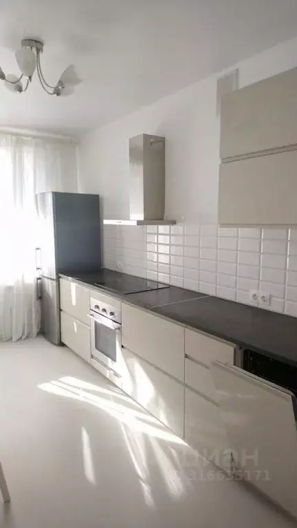 2-к кв. Воронежская область, Воронеж ул. Ворошилова, 1Г (78.0 м) - Фото 0