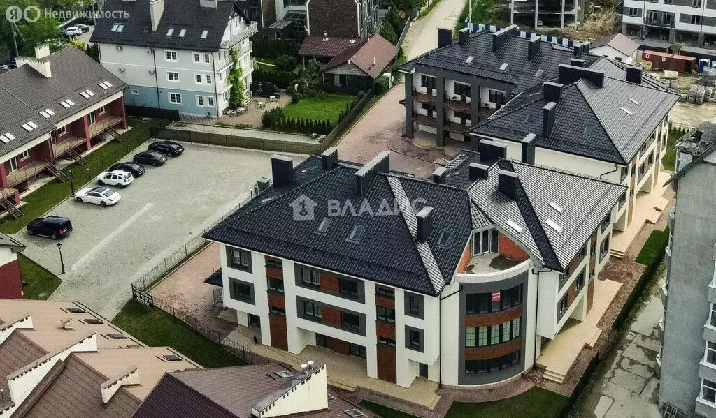 2-комнатная квартира: Зеленоградск, улица Гагарина, 61 (108 м) - Фото 0