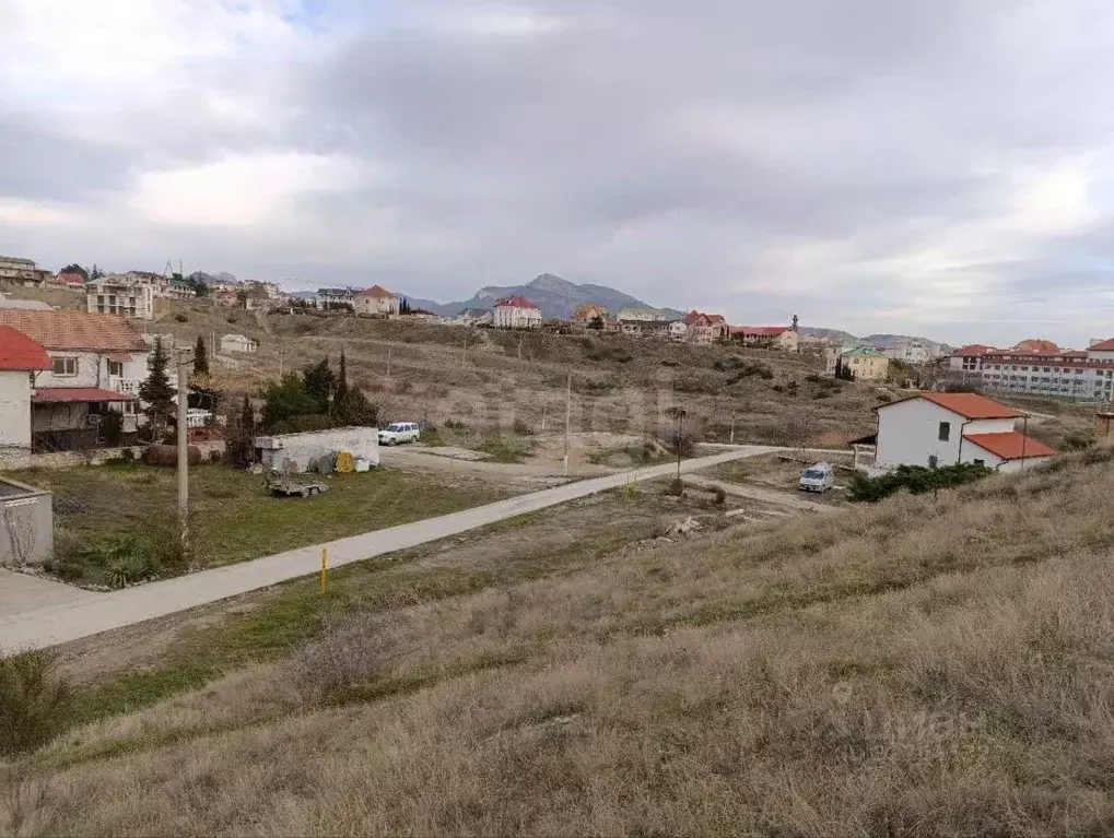 Участок в Крым, Судак ул. Севастопольская (7.1 сот.) - Фото 1