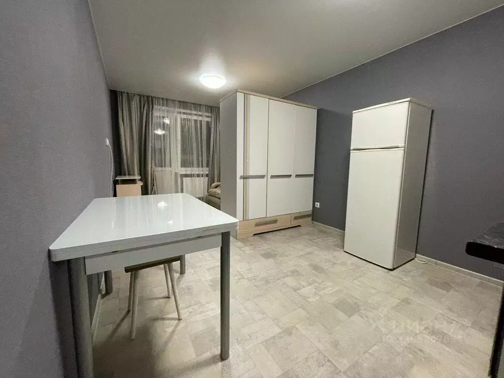 Студия Кировская область, Киров ул. Потребкооперации, 46 (26.0 м) - Фото 2