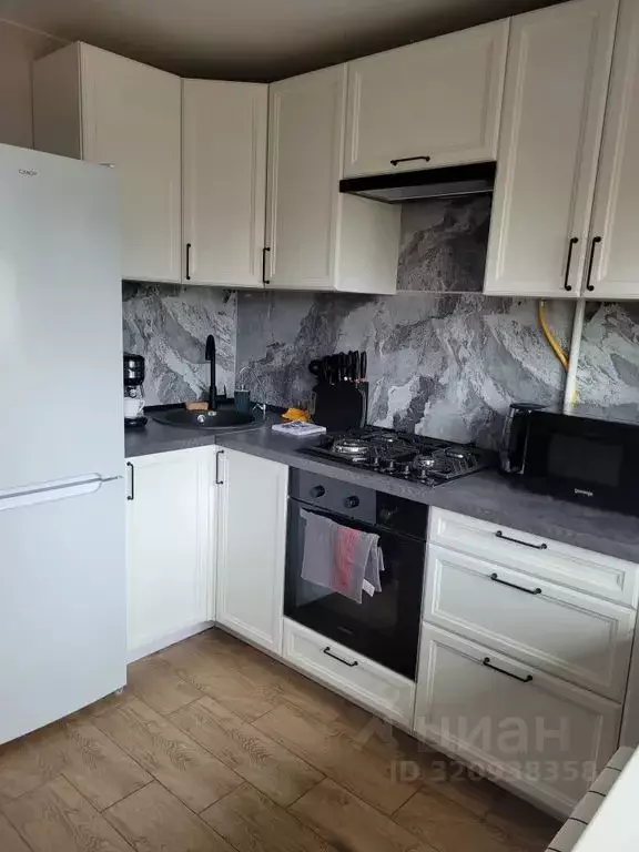 2-к кв. Тверская область, Тверь ул. Фадеева, 8 (50.0 м) - Фото 0