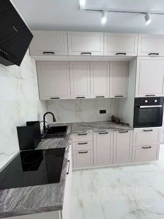 2-к кв. Тульская область, Тула ул. Академика Насоновой, 9 (60.0 м) - Фото 2