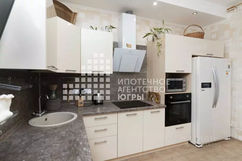 1-к кв. Ханты-Мансийский АО, Ханты-Мансийск ул. Свободы, 6 (40.0 м) - Фото 1
