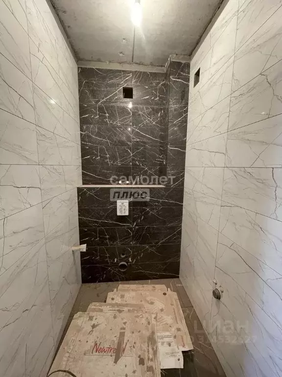 2-к кв. Коми, Сыктывкар ул. Папанина, 1/1 (59.4 м) - Фото 0