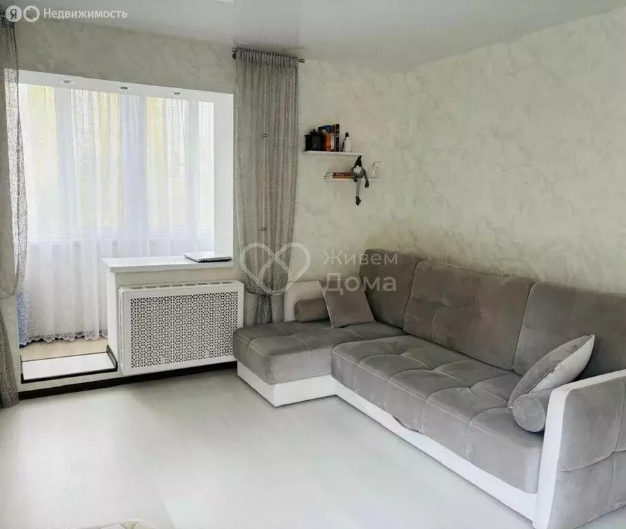 1-комнатная квартира: Волгоград, район Семь Ветров, бульвар 30-летия ... - Фото 2