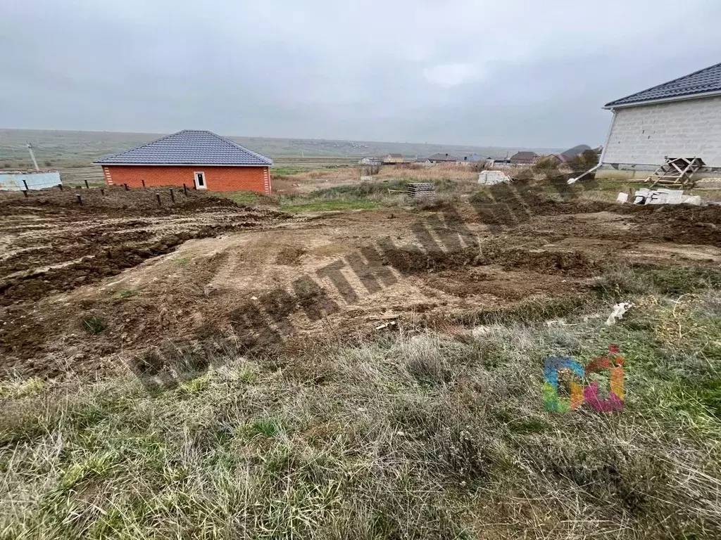 Участок в Калмыкия, Элиста 9-й мкр, 183 (5.4 сот.) - Фото 1