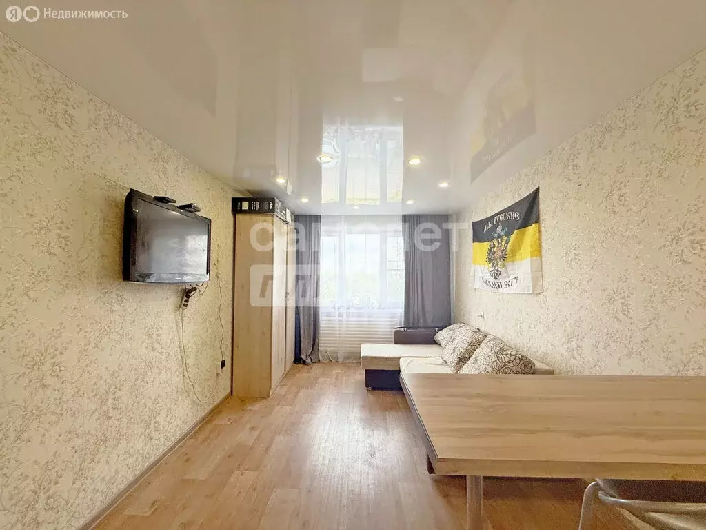 3-комнатная квартира: Киров, проспект Строителей, 46 (61.4 м) - Фото 0