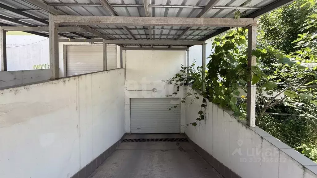 Гараж в Крым, Симферополь ул. Тургенева (19 м) - Фото 1