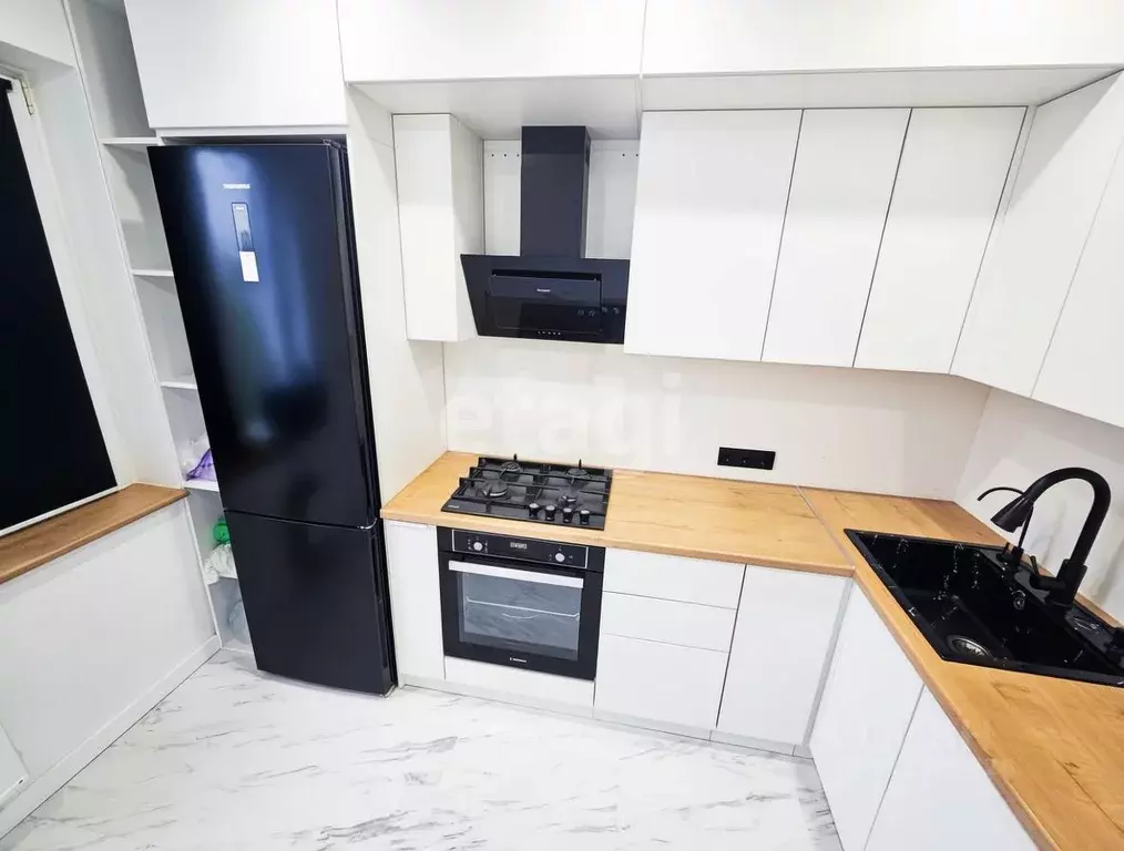 3-к кв. Псковская область, Псков ул. Лепешинского, 7 (62.5 м) - Фото 1