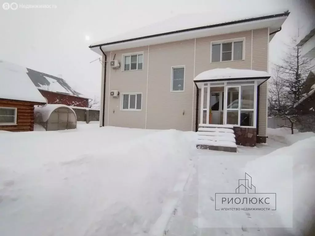 Дом в деревня Зелёная Поляна, Лесная улица (240 м) - Фото 1