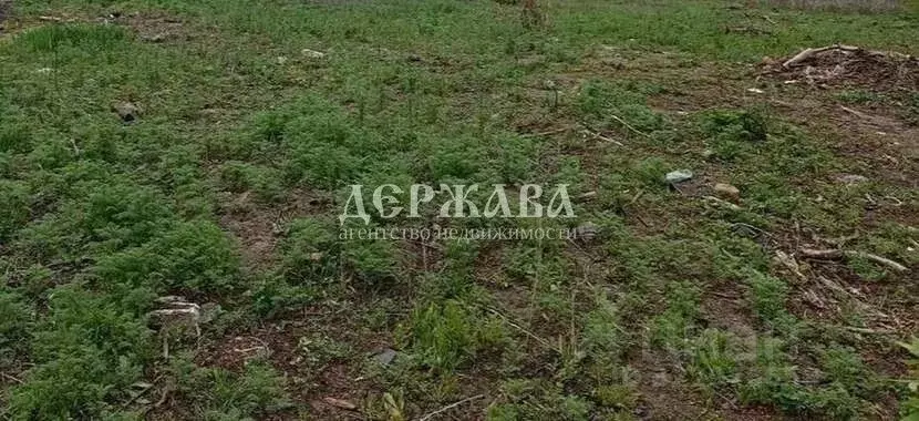 Участок в Белгородская область, Старооскольский городской округ, с. ... - Фото 0