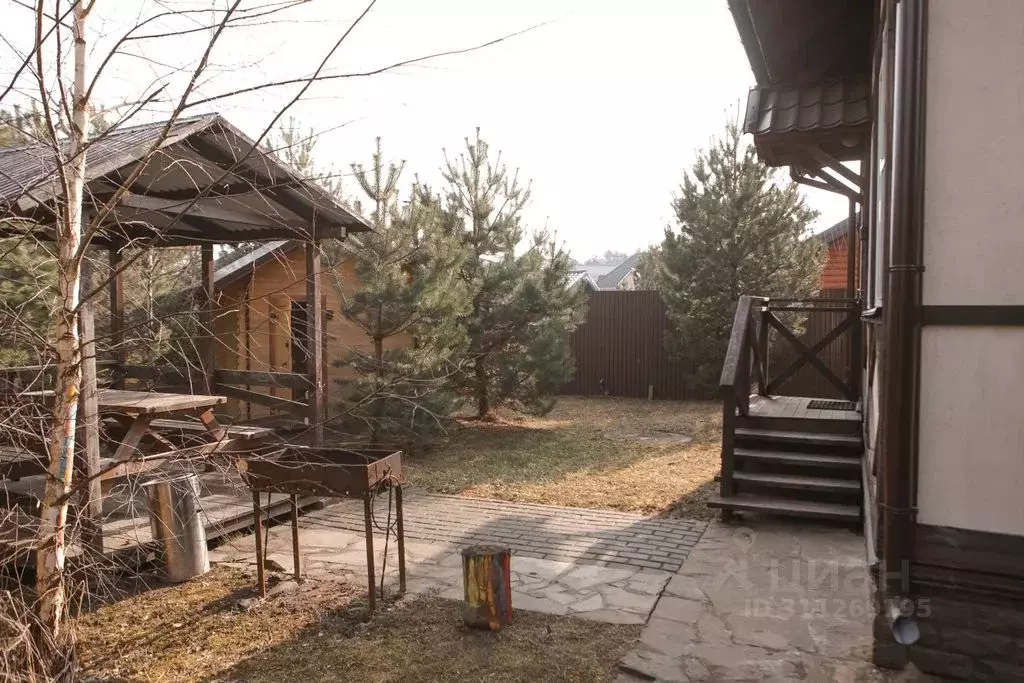 Дом в Калужская область, Тарусский район, с. Волковское  (90 м) - Фото 2