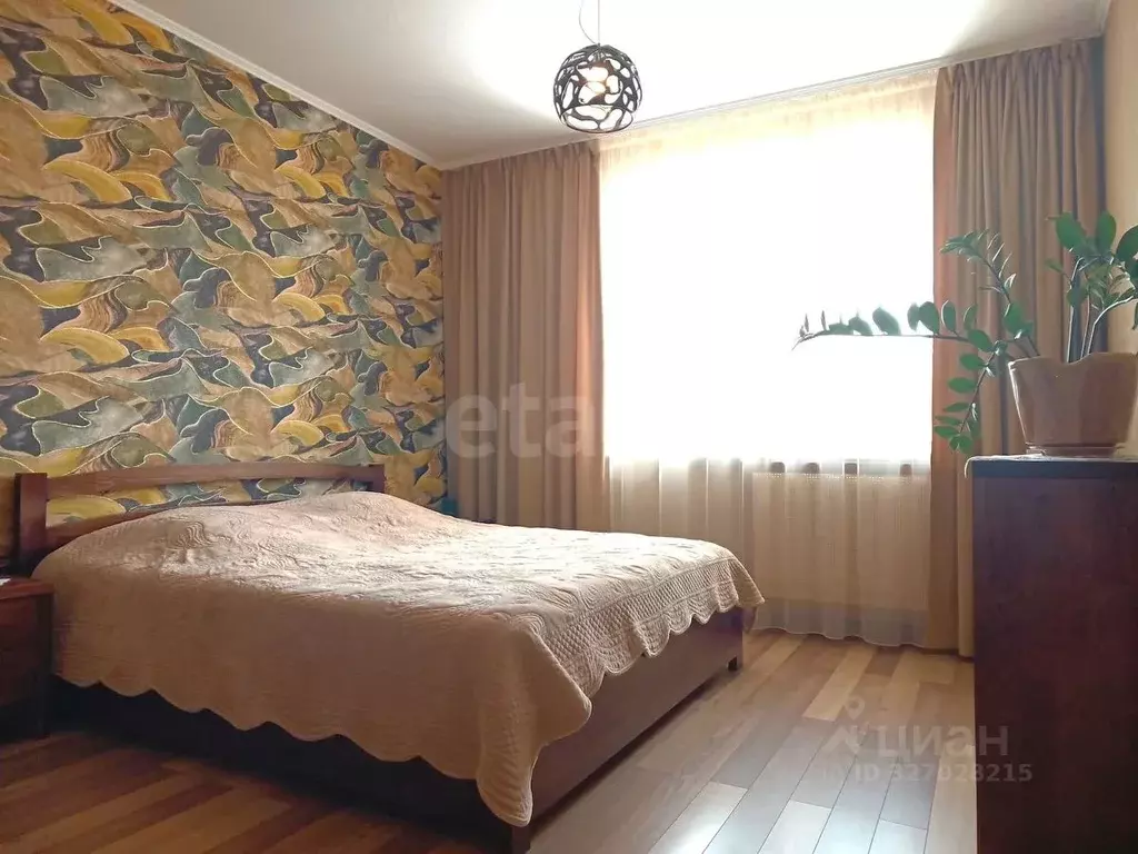 2-к кв. Алтай, Горно-Алтайск ул. Петра Сухова (77.7 м) - Фото 1